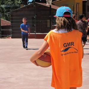 baloncesto en el campamento