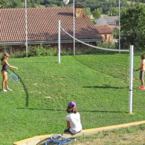 Volleyball en el campamento