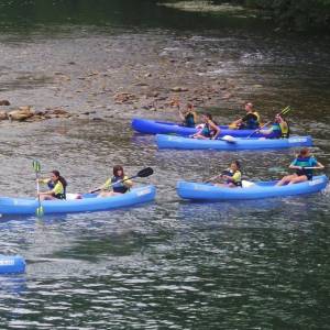 GMR  summercamps descenso del río Sella en piragua