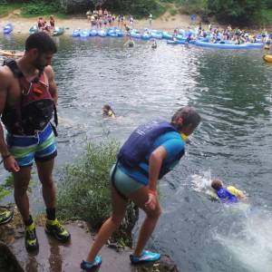 GMR  summercamps descenso del río Sella en piragua